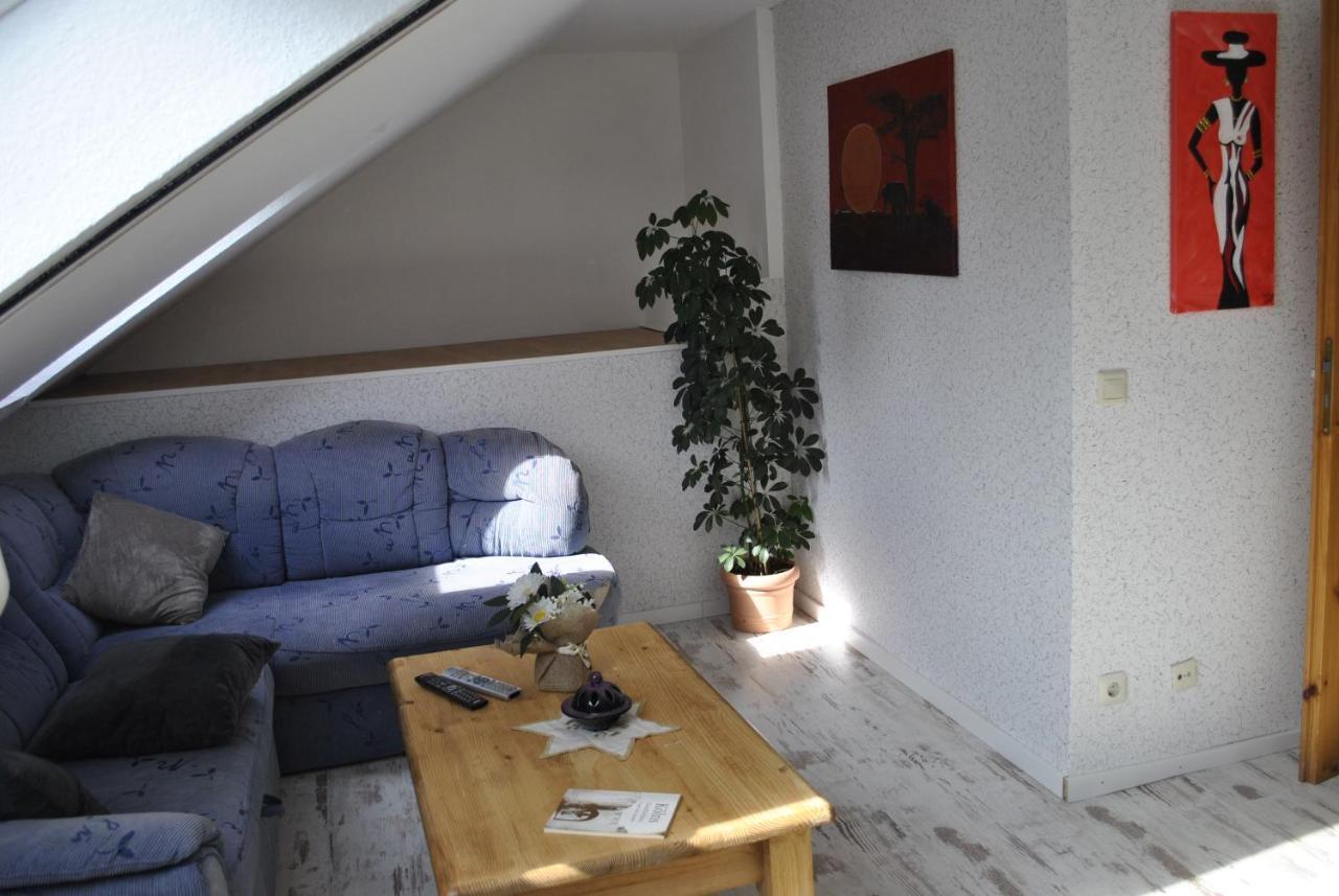 Gemuetliche Zimmer Im Einfamilienhaus Кёльн Экстерьер фото